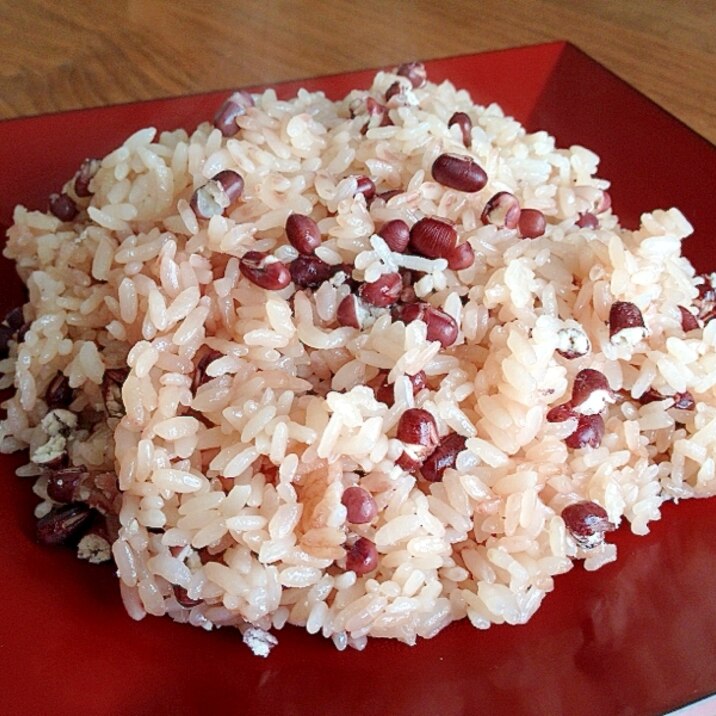 お祝い 冷凍保存ok 炊飯器でお赤飯 レシピ 作り方 By 栗皮茶 楽天レシピ お祝い 冷凍保存ok 炊飯器でお赤飯 レシピ 作り方 By 栗皮茶 楽天レシピ